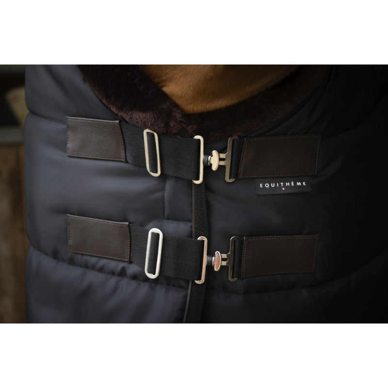 Equithème - Couverture d'écurie "Teddy"